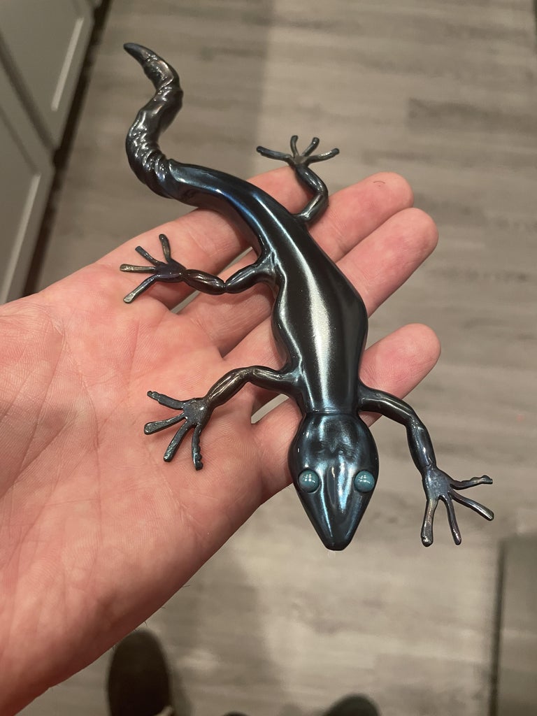 How to Make a Beautiful Lizard From Simple Scrap Metal