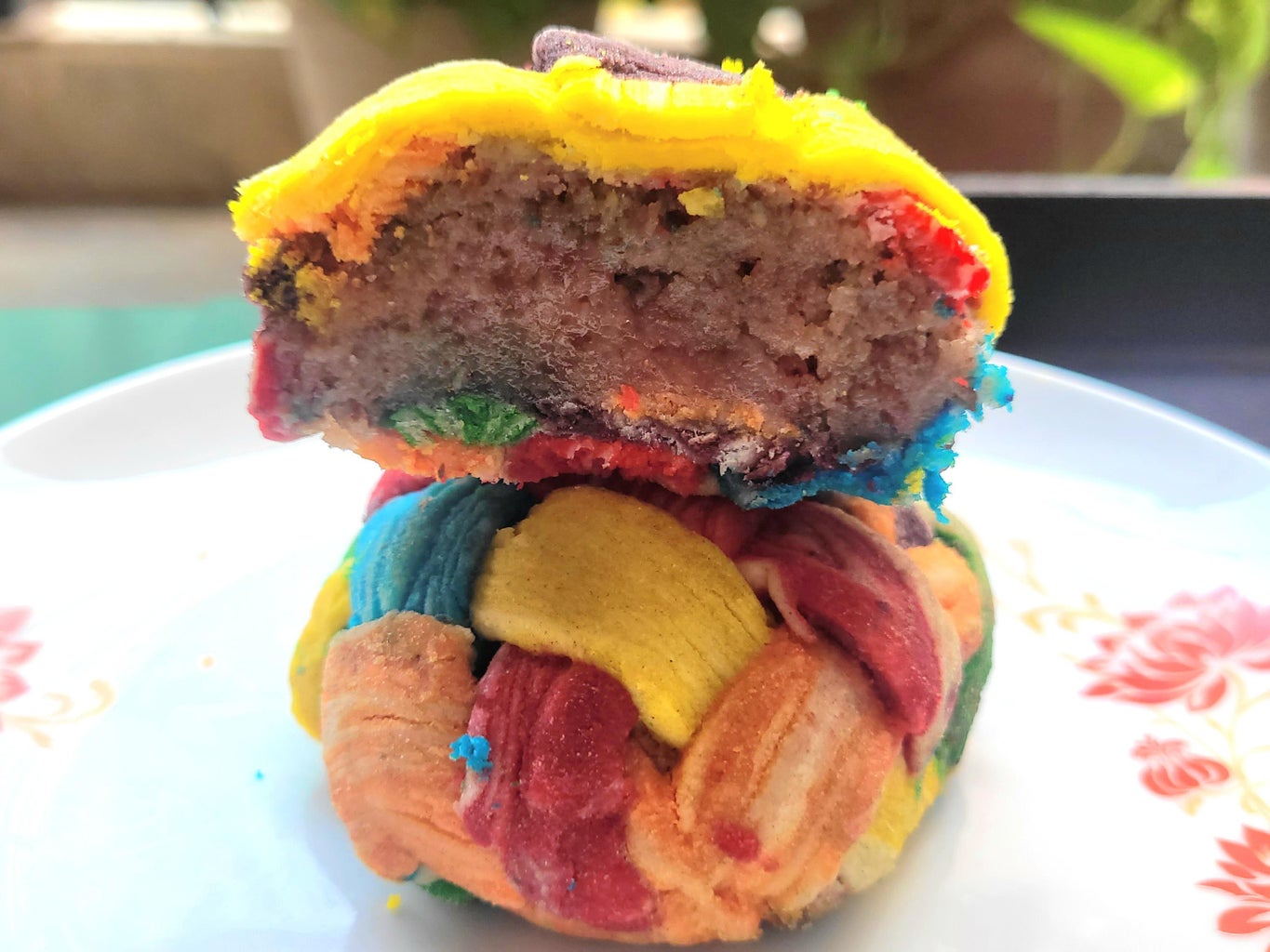 Weaved Rainbow Mooncake Pastry