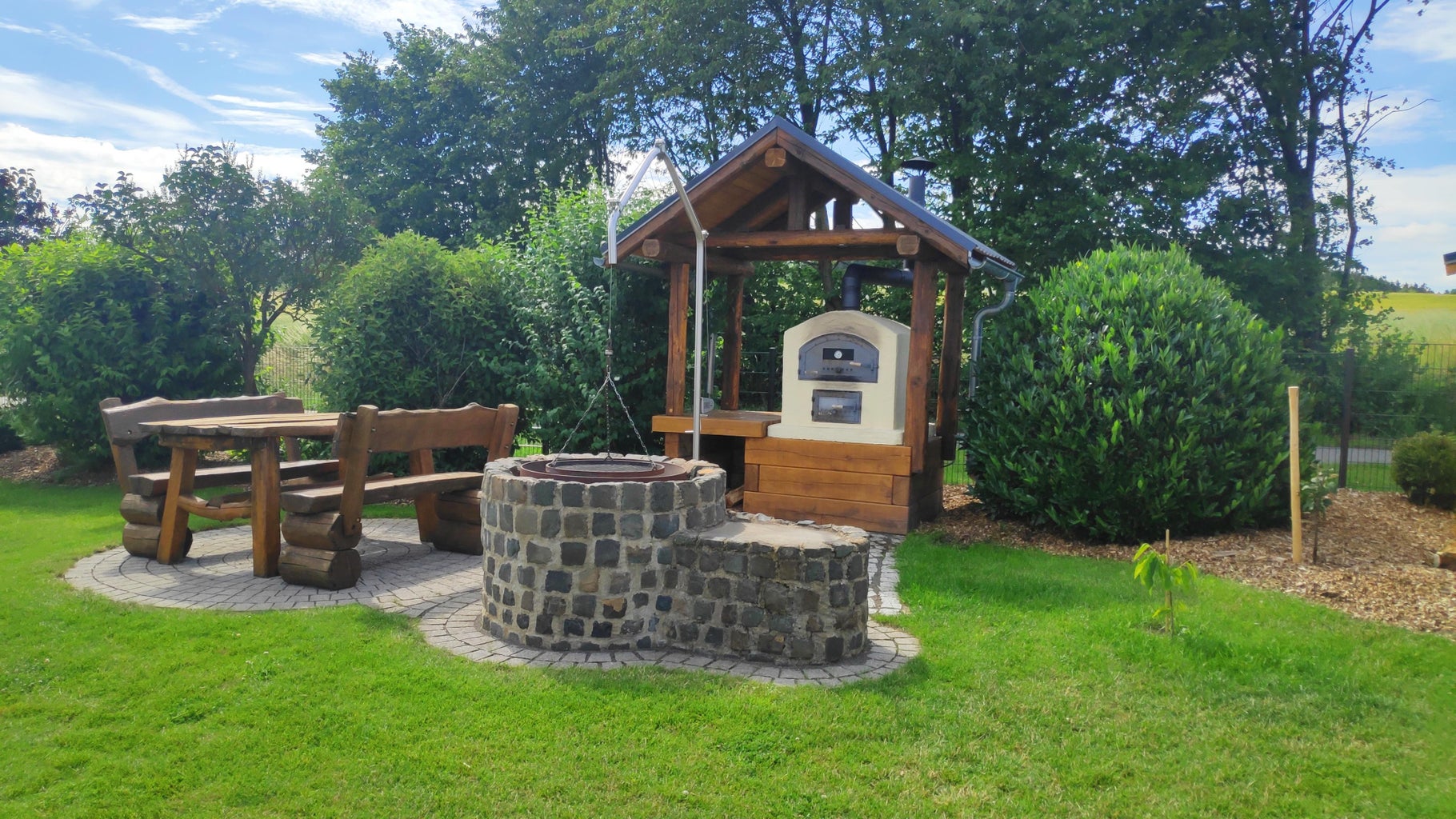 Wood Oven for Pizza, Bread Etc