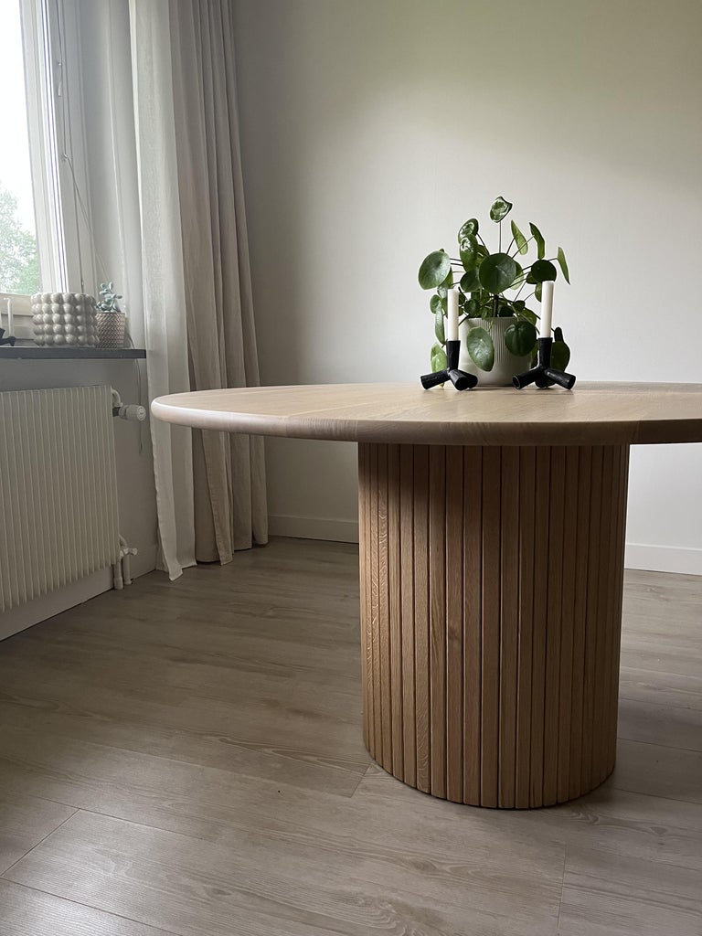 Circular Table Re-Design (Three to Single Leg)